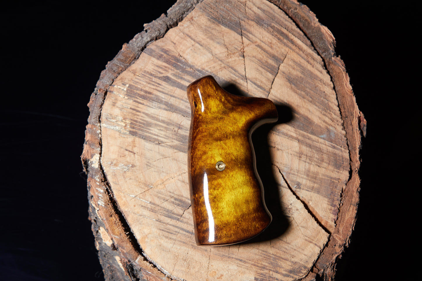 Smith & Wesson N-Frame Round Butt Grips. Dyed Curly Maple with Lacquer Finish