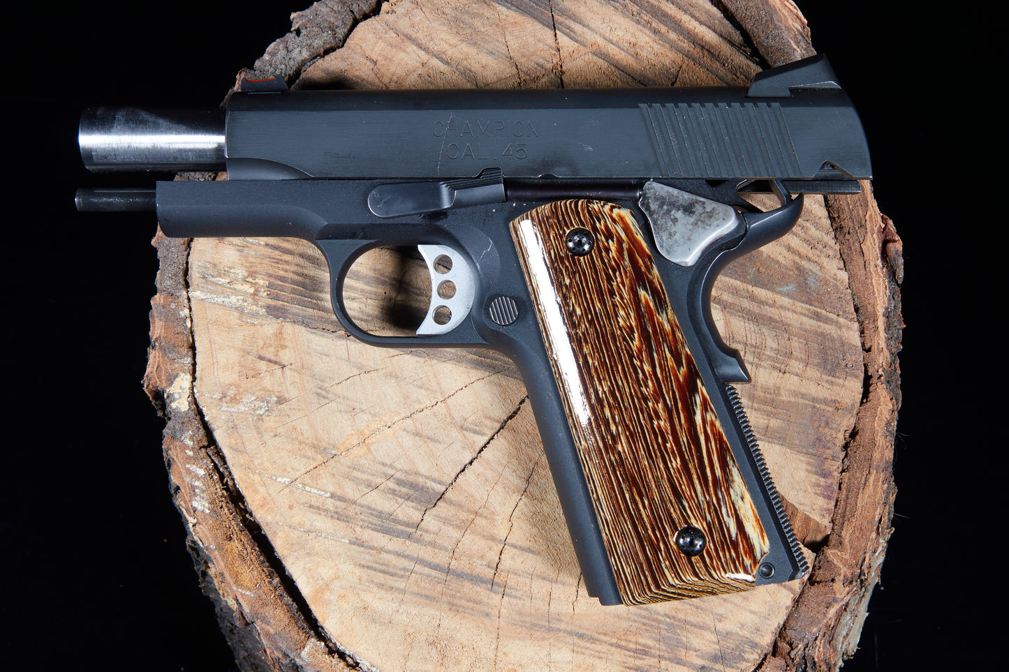1911 Grips – Lacquered Wenge #5