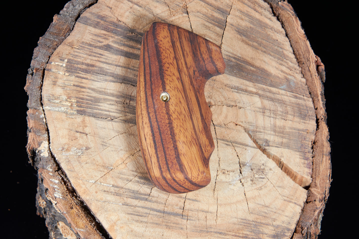 Charter Arms Revolver Grips – Zebrawood (Closed Frame, Extended Length)