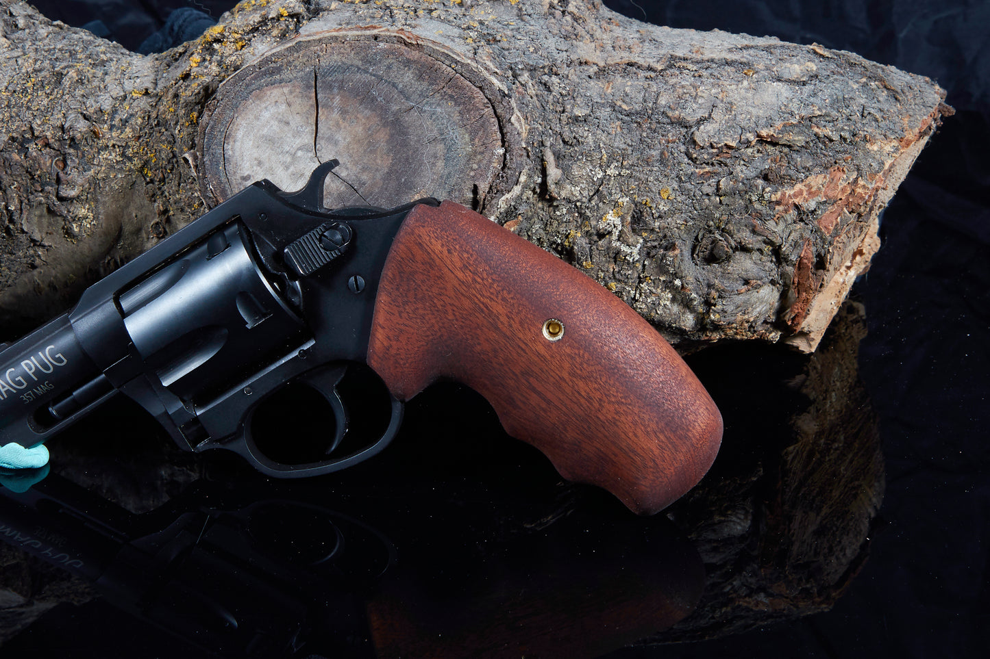 Charter Arms Revolver Grips – Exotic Hardwood (Closed Frame, Extended Length)