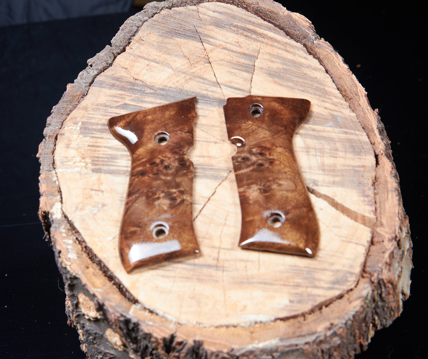 Premium Walnut Wood Grips for Beretta 92/96 FS