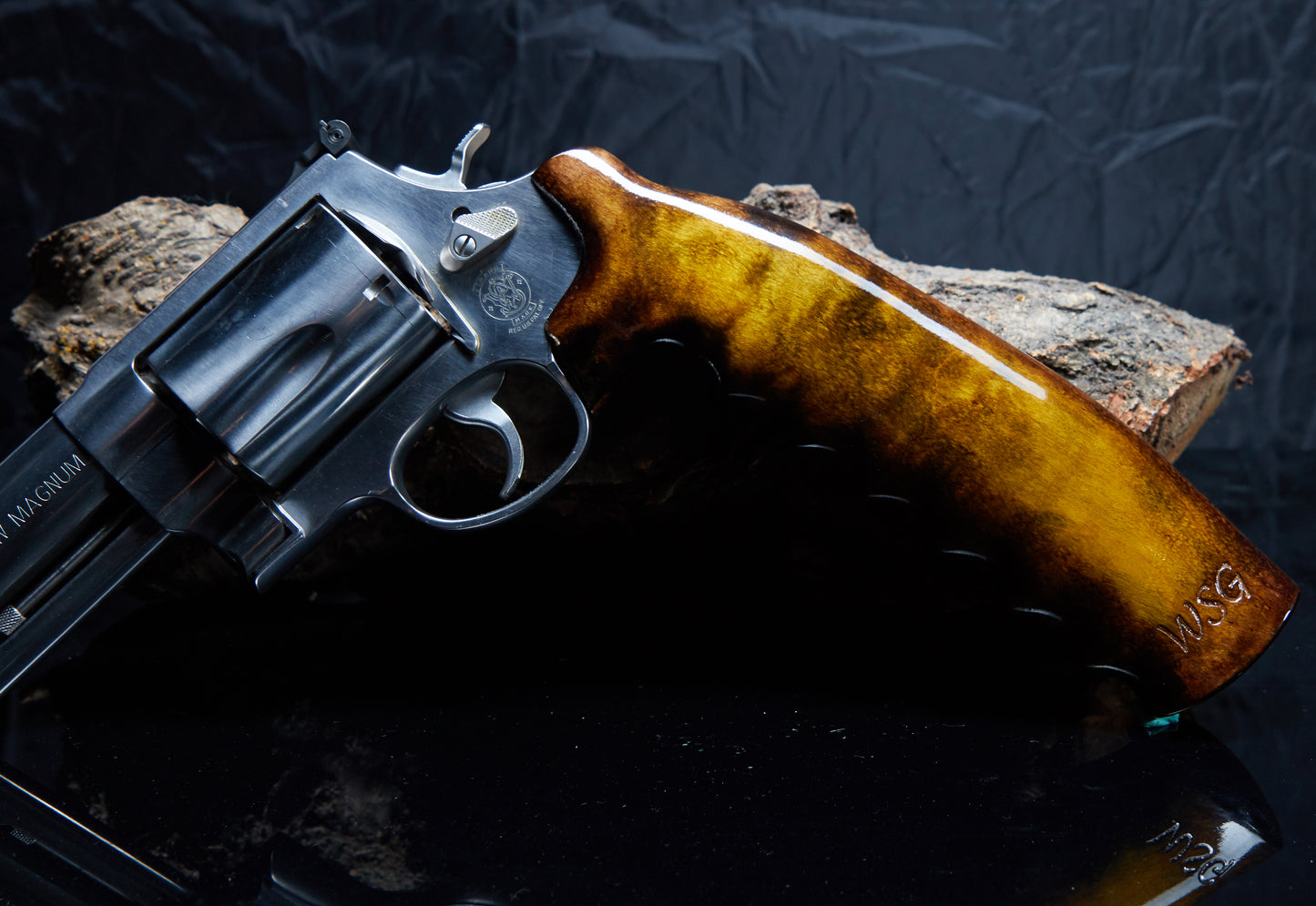 Smith & Wesson 460 & 500 Magnum Grips. X Frame. New Double Handed