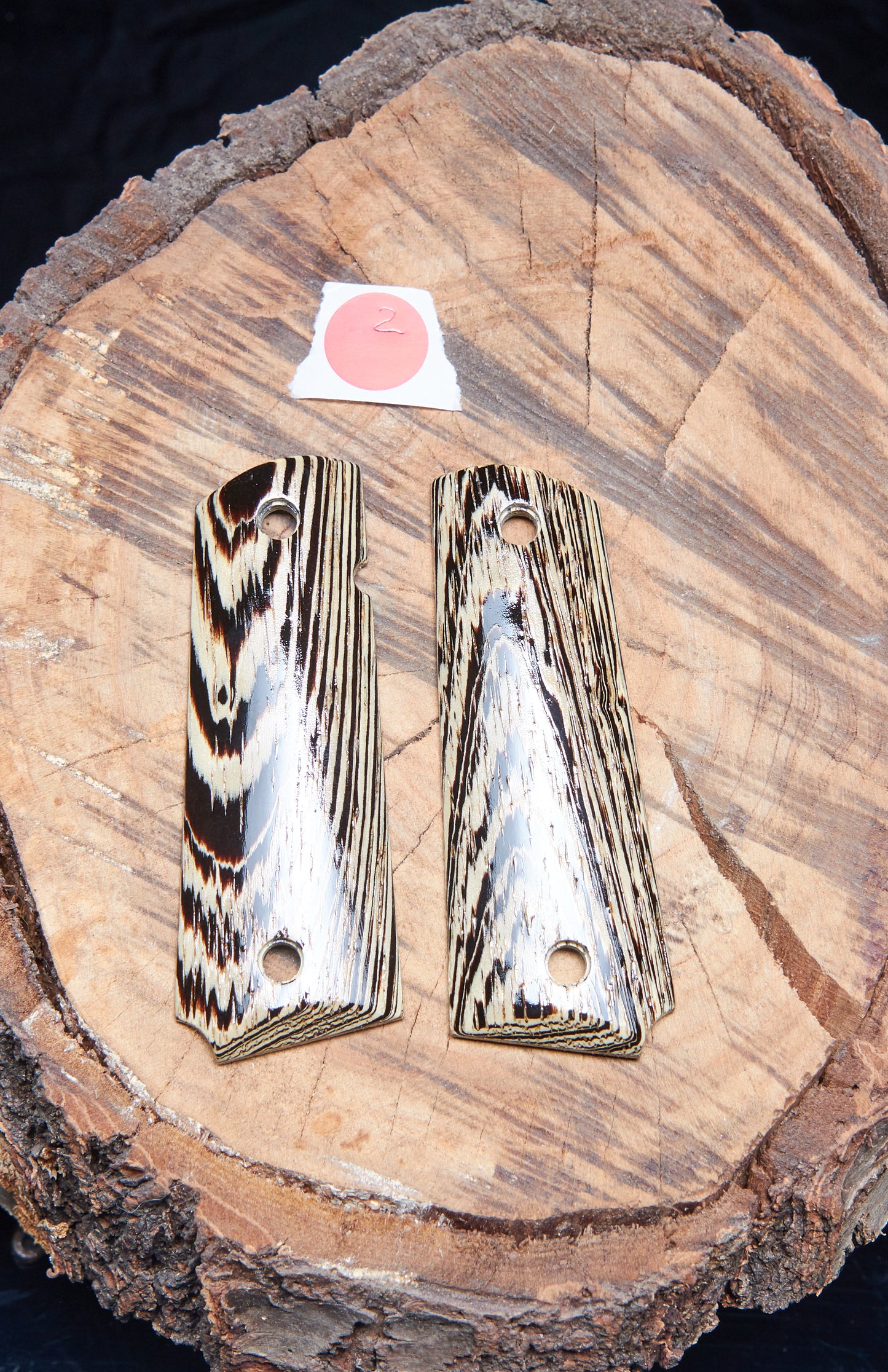 1911 Grips – Lacquered Wenge #2