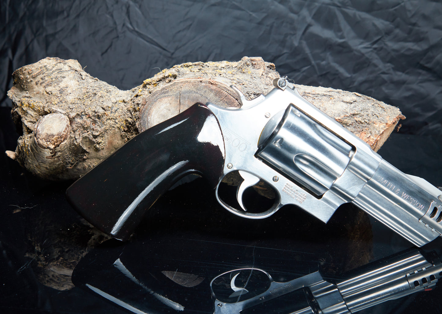 Smith & Wesson X-Frame Grips – Black Painted Oak with Red Grain Highlights (Voodoo-Style Finish)