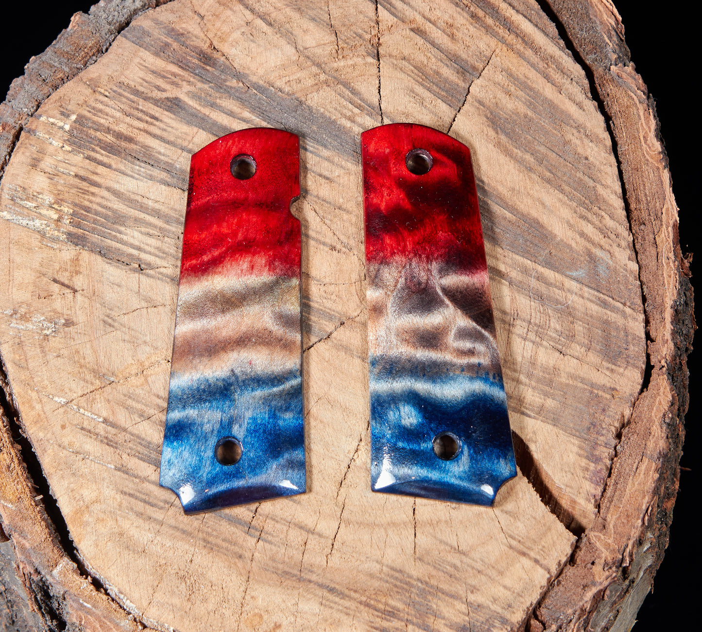1911 Full-Size Grips – Quilted Maple, Lacquer Finish (Ambidextrous Safety Cut)