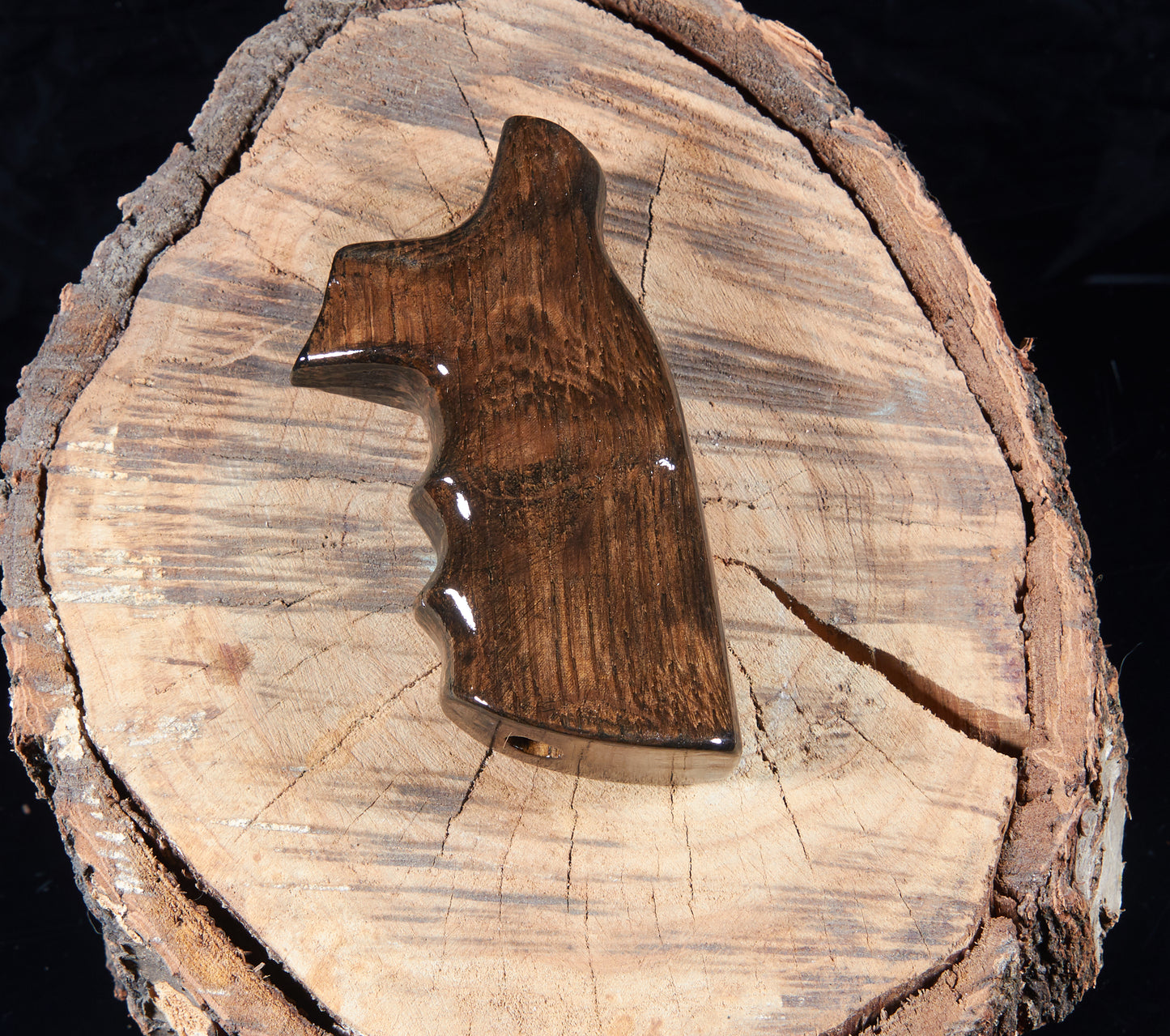 Smith & Wesson X-Frame 460 & 500 Magnum Grips – Quarter-Sawn Oak, Lacquer Finish