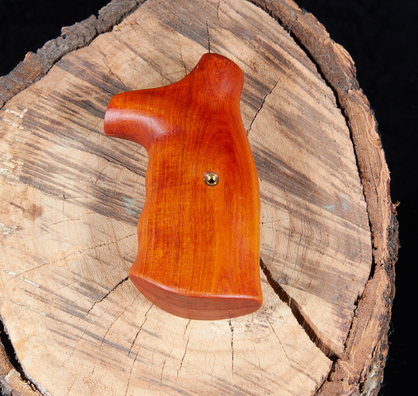 Smith & Wesson N-Frame Round Butt Grips – Exotic Hardwood, Tung Oil Finish