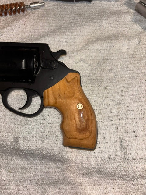 Made to Order Charter Arms Revolver Boot Grips – Olive Wood, Lacquer Finish (Open Back)