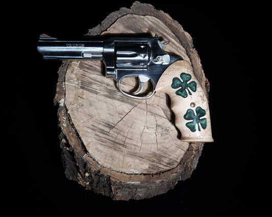 Taurus Small Frame Revolver Grips, Maple with Epoxy Inlay (Clover)