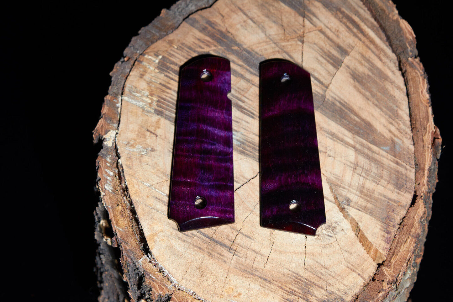 1911 grips Book-matched Curly Maple, Black sand off with Purple