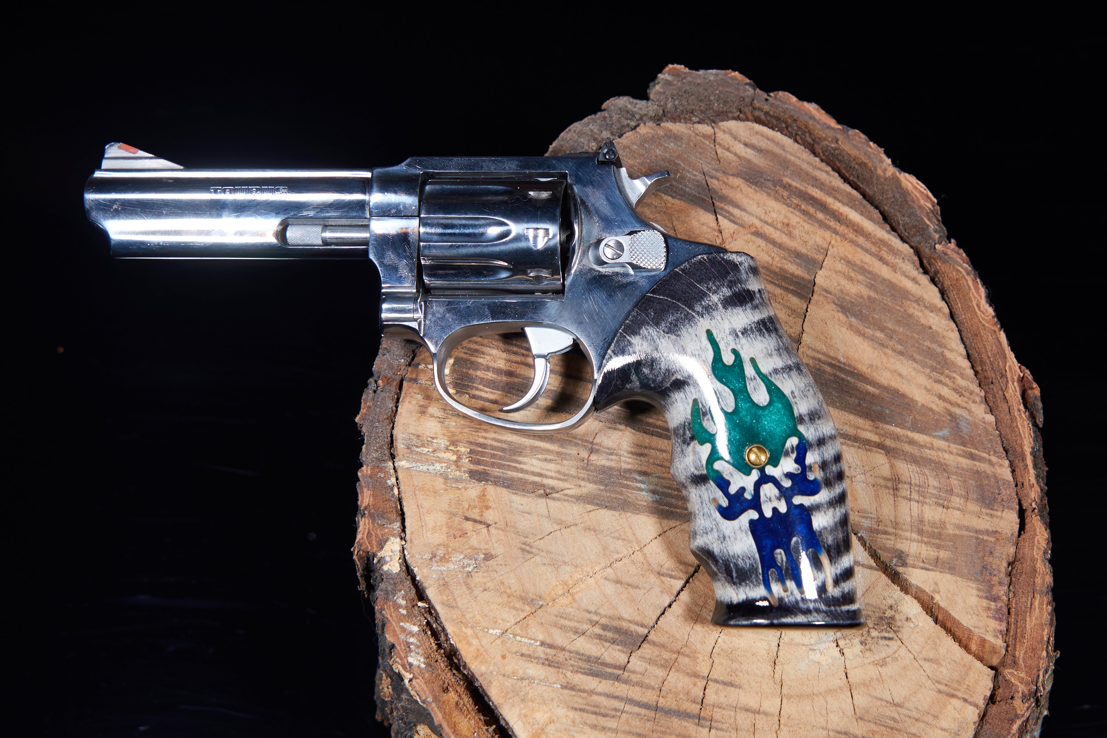 Revolver Grip Inlays Taurus Small Frame Revolver Grips, Curly Maple with Epoxy Inlay – Wood ...