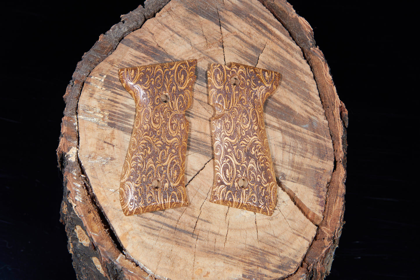 Beretta 92/96 Maple wood grips with laser etched pattern