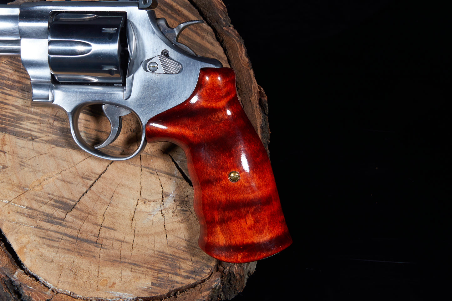 Smith & Wesson N-Frame Grips. Curly Maple