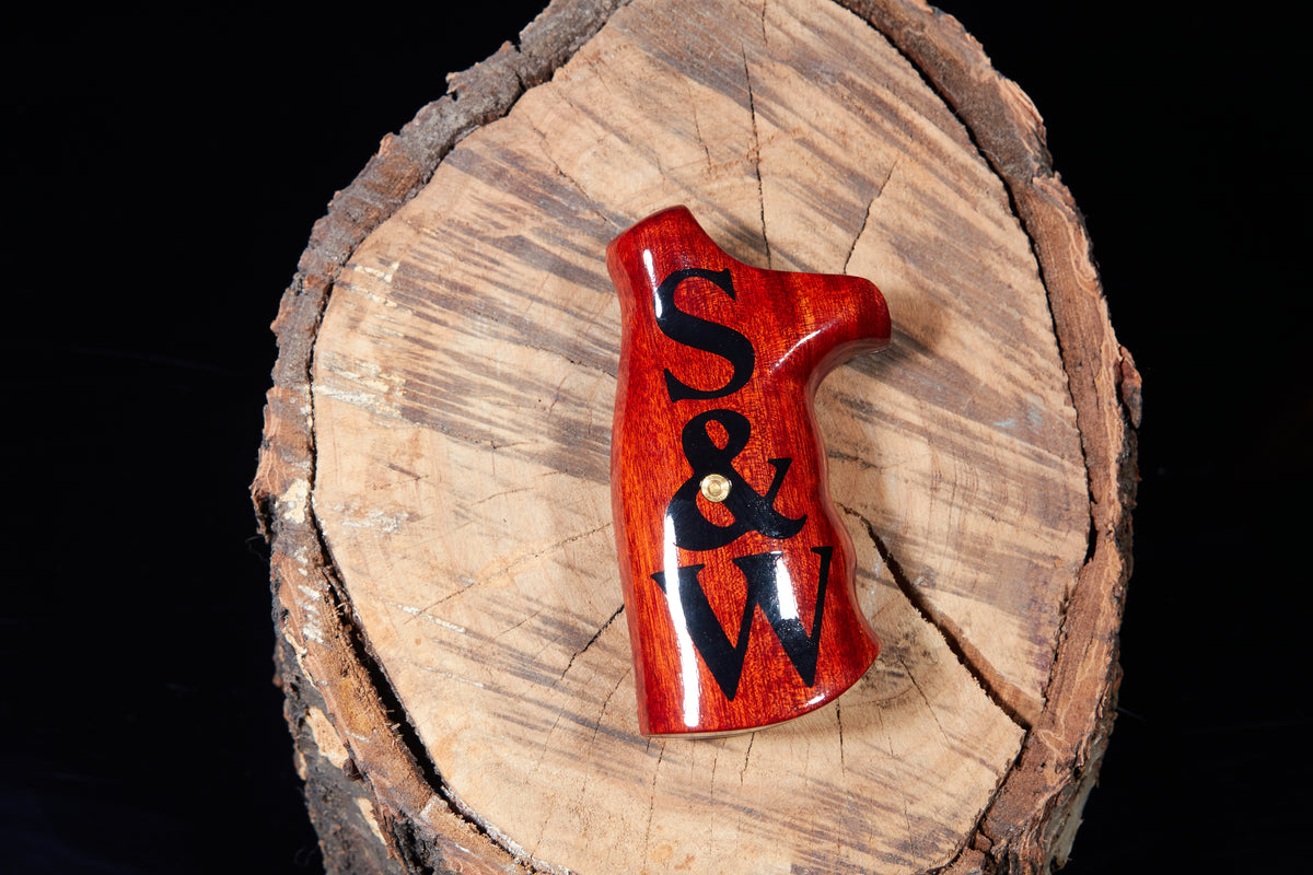 Revolver Grip Inlays Smith & Wesson N-Frame Round Butt Grips. Padauk with Epoxy Inlay, Lacq ...