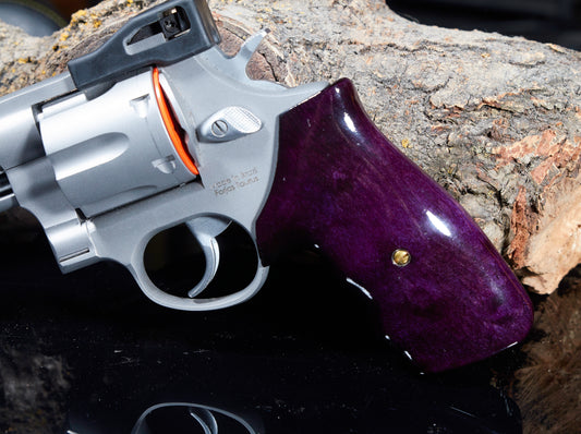 Taurus Medium/Large Frame Revolver Grips, Color Dyed Maple with Lacquer Finish