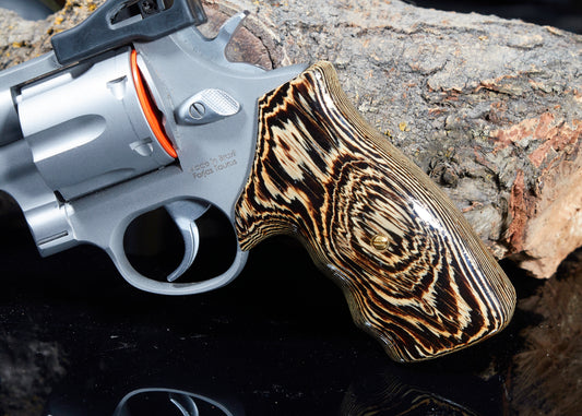 Taurus Medium/Large Frame Revolver Grips, Wenge with Lacquer Finish