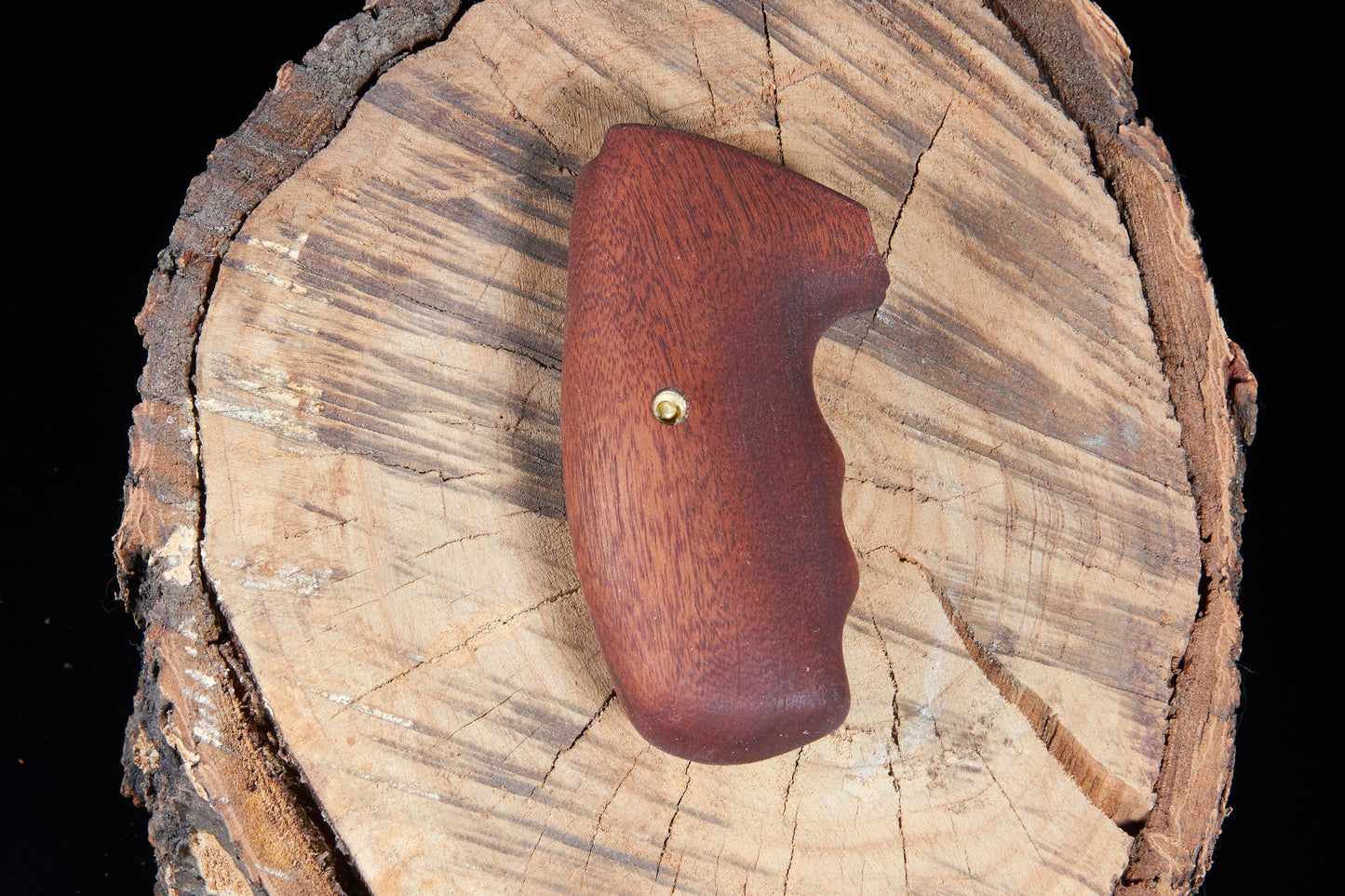 Charter Arms Revolver Grips – Exotic Hardwood (Closed Frame, Extended Length)