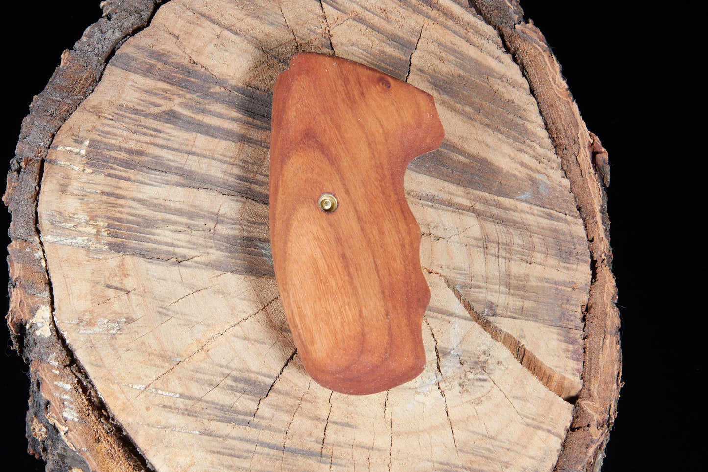 Charter Arms Revolver Grips – Exotic Hardwood (Closed Frame, Extended Length)