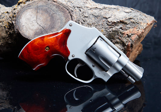 Open Back Style Grips for Smith & Wesson J-Frame – Curly Maple with Black Sand-Off and Lacquer Finish