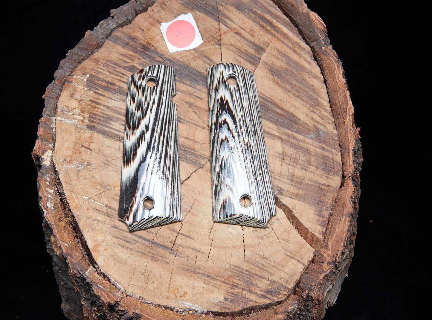 1911 Grips – Lacquered Wenge #8