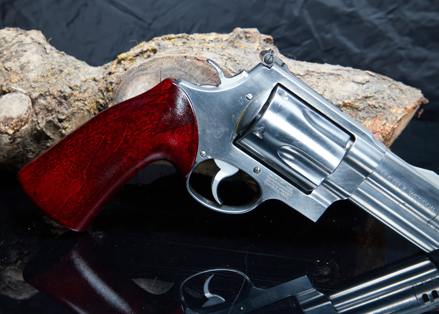 Smith & Wesson X-Frame Grips – Maple with Lacquer Finish