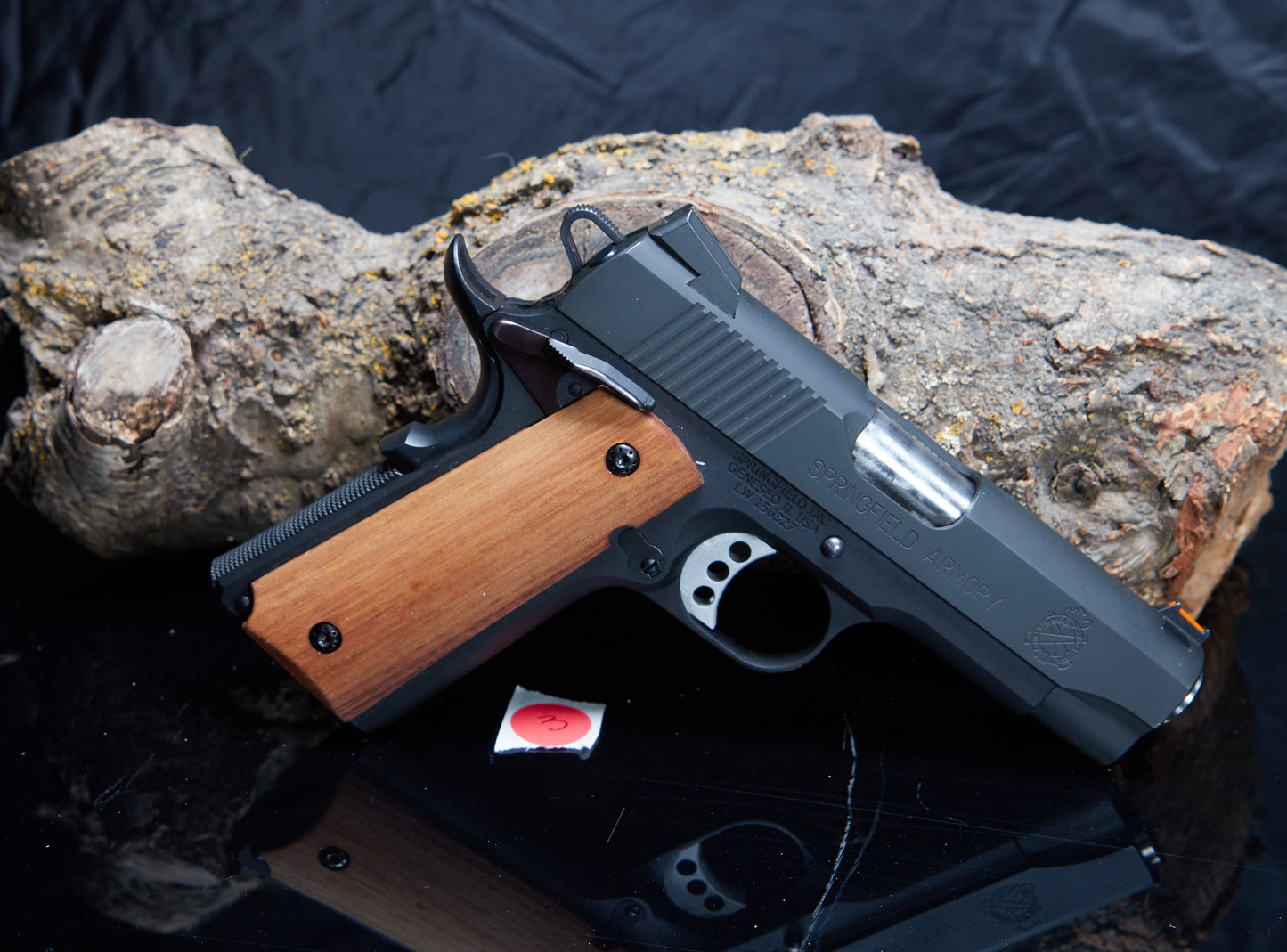 1911 grips Oiled Walnut #4