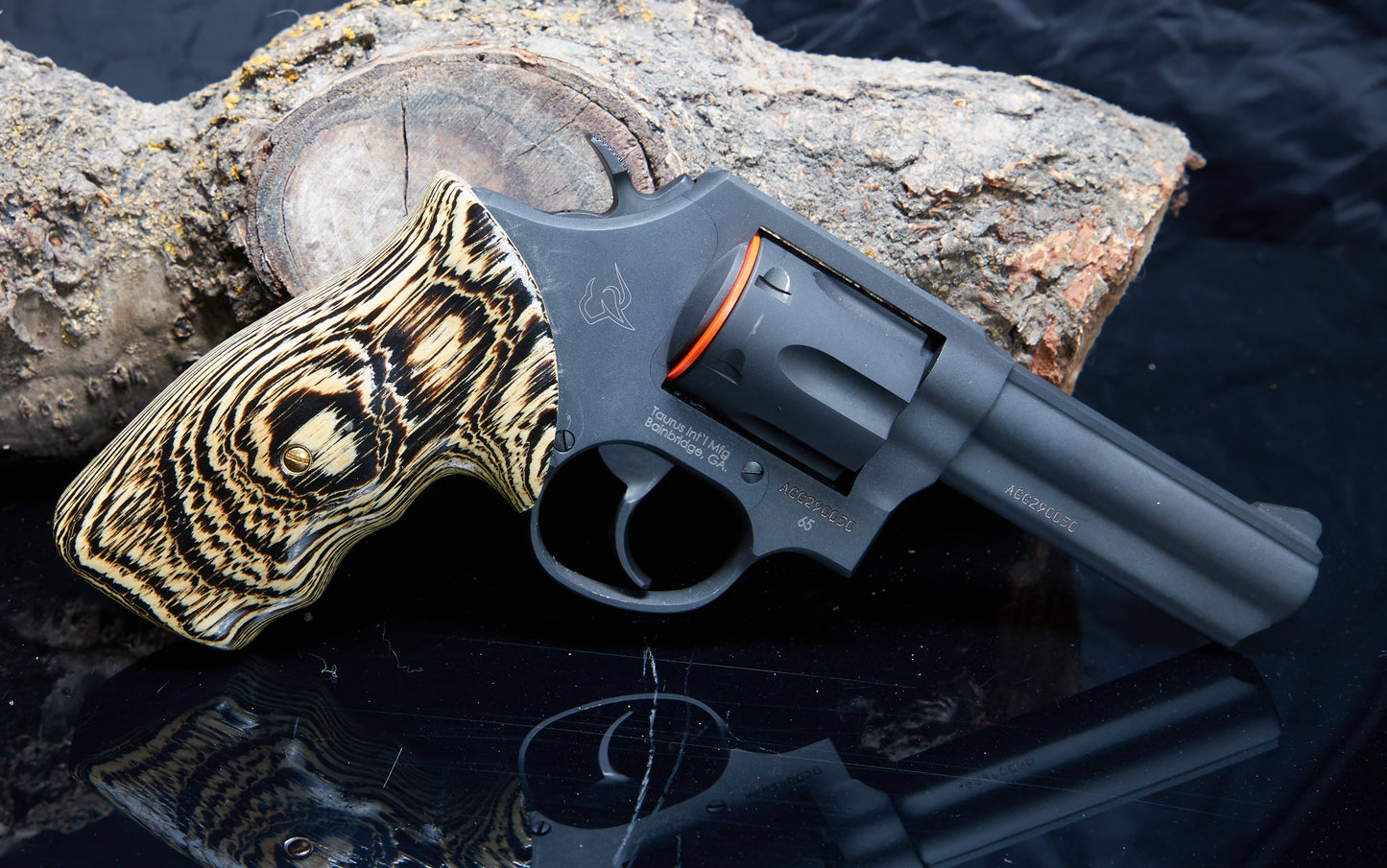 Taurus Medium/Large Frame Revolver Grips, Wenge with Lacquer Finish