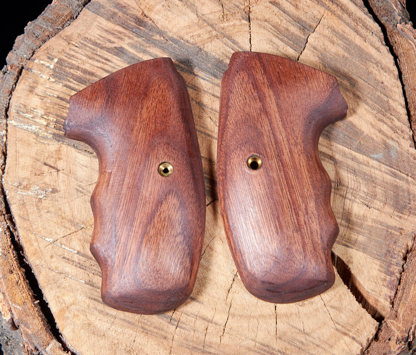 Charter Arms Revolver Grips – Exotic Hardwood (Closed Frame, Extended Length)