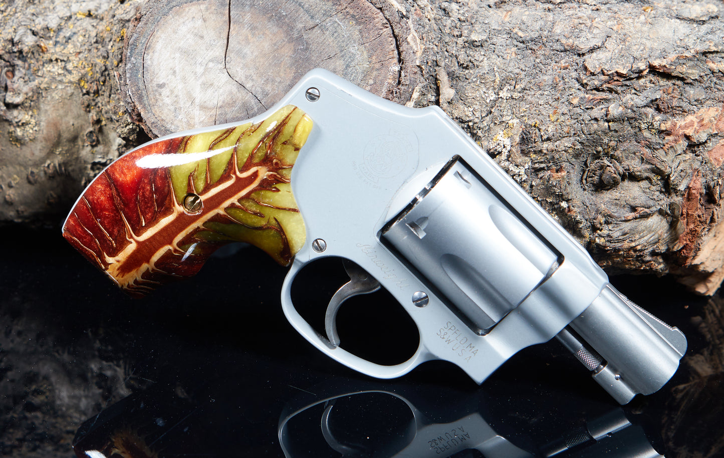 Smith & Wesson J-Frame Grips – Pinecone & Epoxy (Open Back, Lacquer Finish)