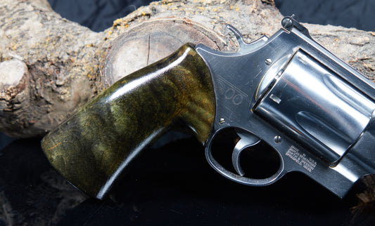 Smith & Wesson X-Frame Grips – Maple with Lacquer Finish