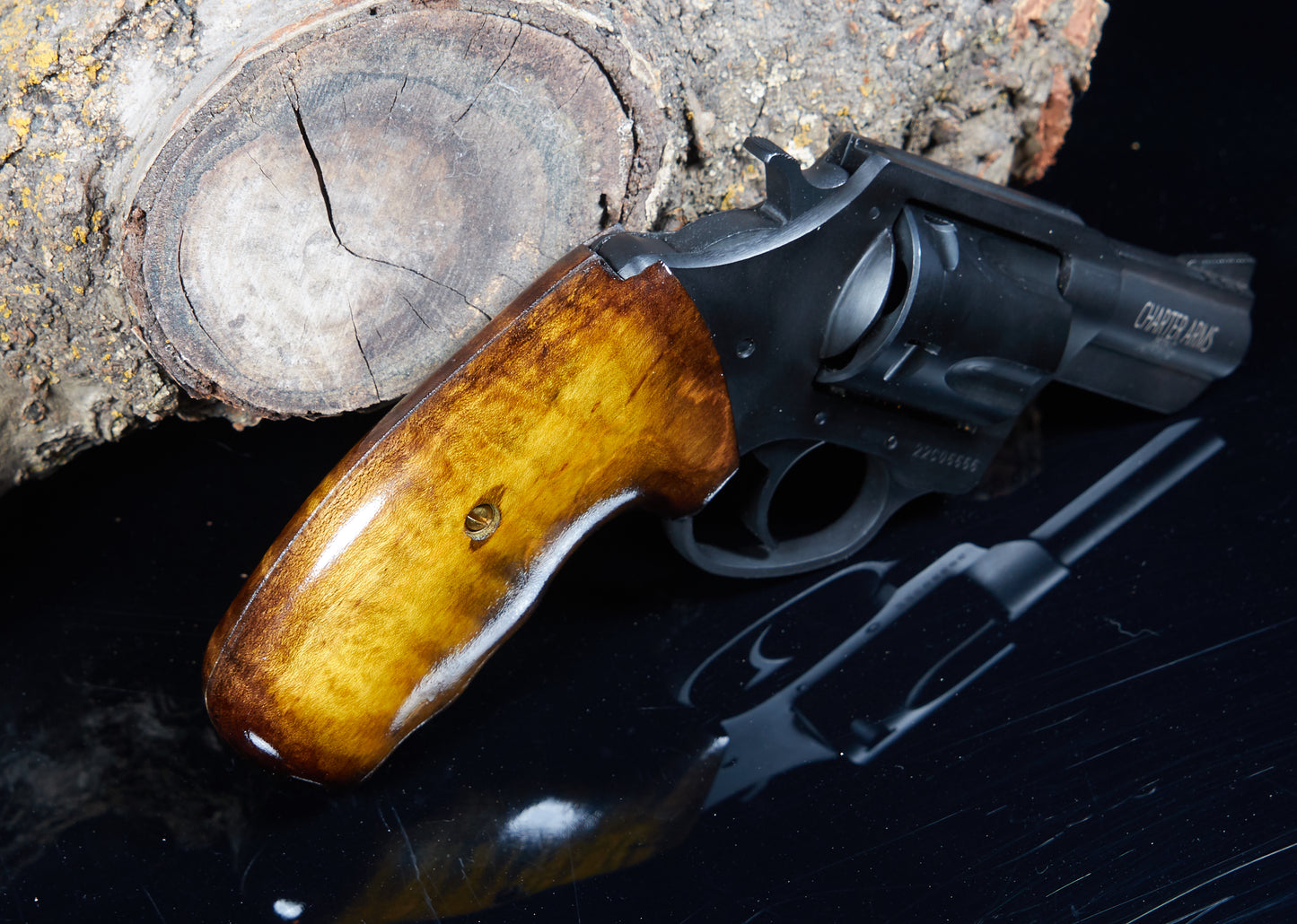 Charter Arms Revolver Grips – Curly Maple (Closed Frame, Extended Length, Lacquer Finish)