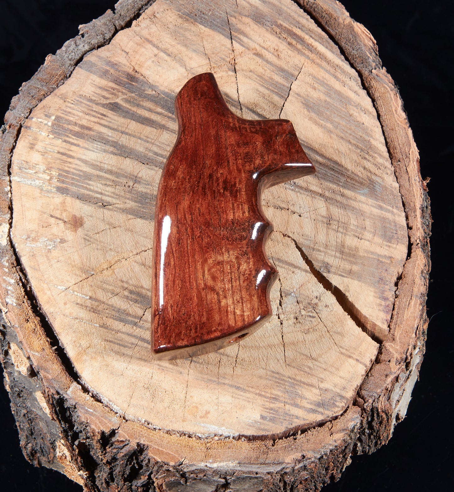 Smith & Wesson X-Frame 460 & 500 Magnum Grips – Quarter-Sawn Oak, Lacquer Finish