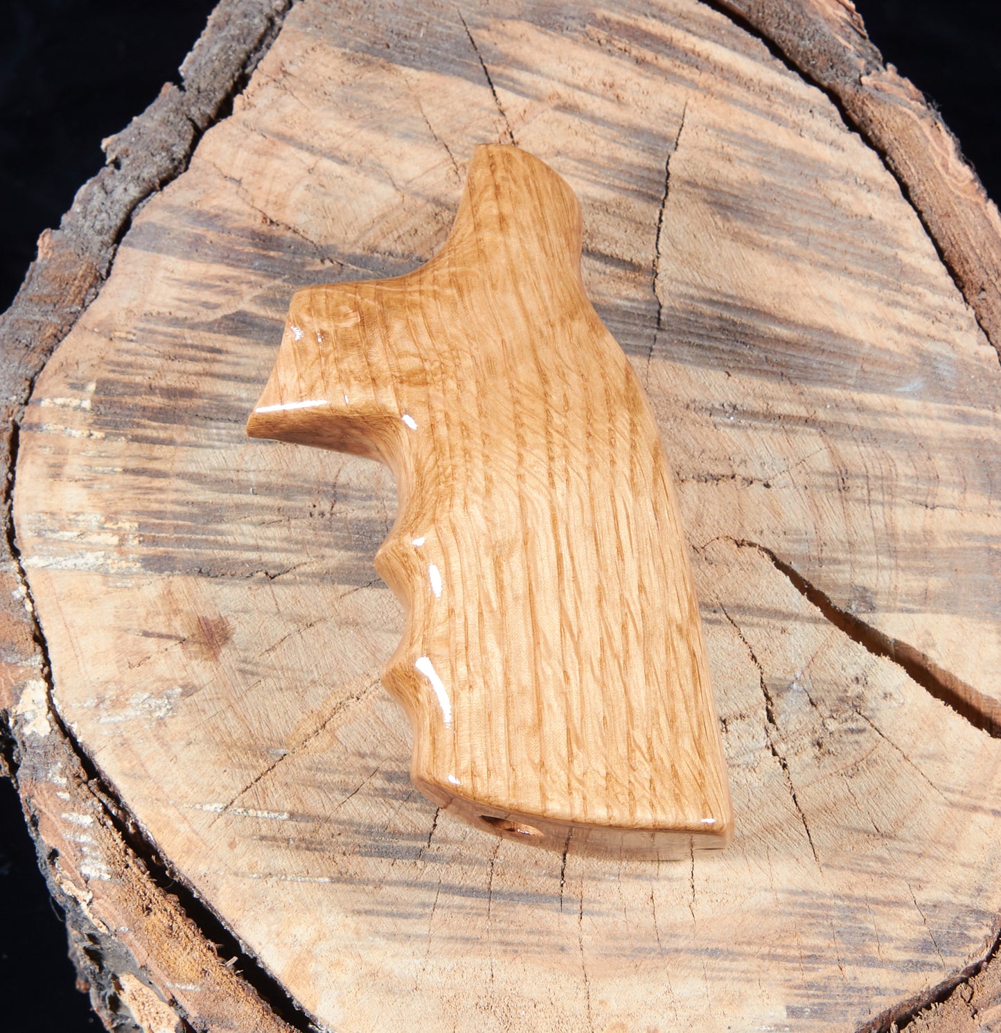 Smith & Wesson X-Frame 460 & 500 Magnum Grips – Quarter-Sawn Oak, Lacquer Finish