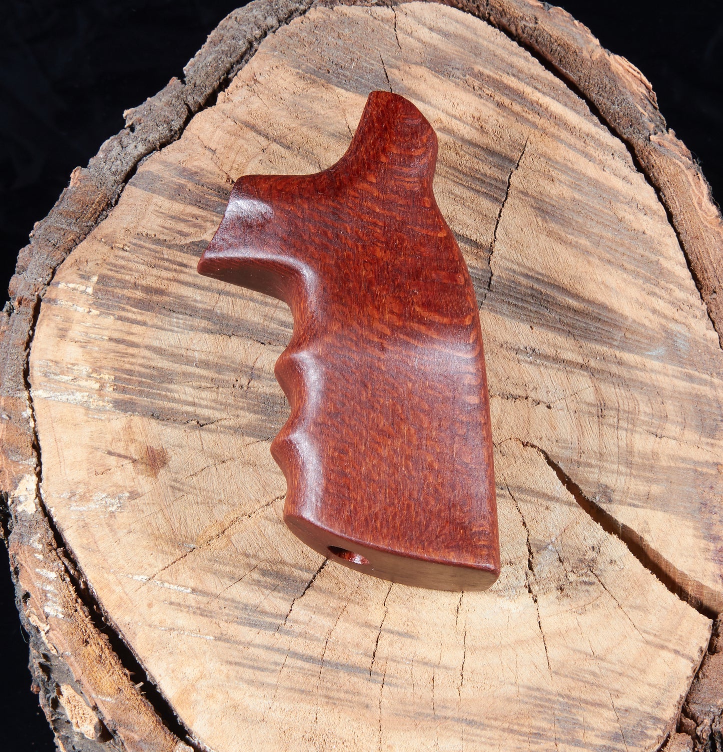 Smith & Wesson X-Frame 460 & 500 Magnum Grips – Leopard Wood, Tung Oil Finish