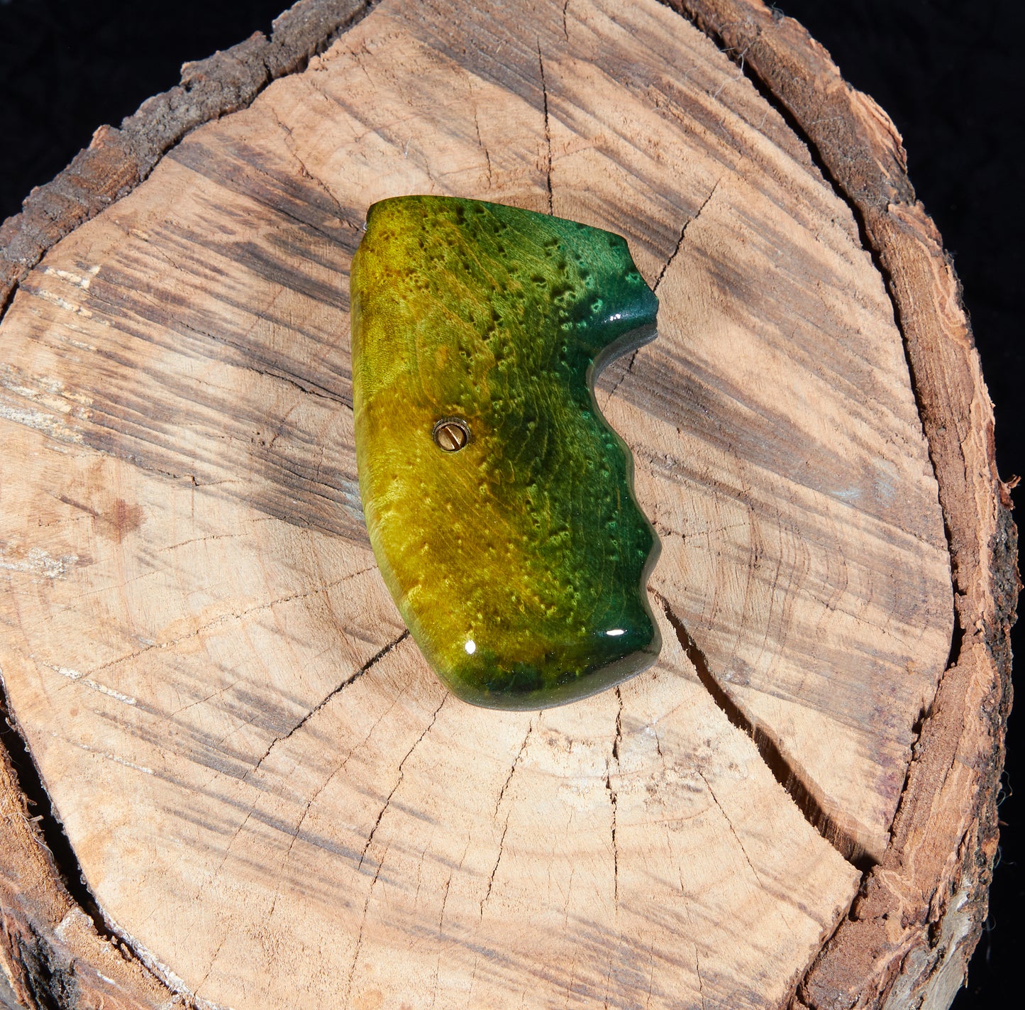 Charter Arms Revolver Grips – Birds-Eye Maple (Closed Frame, Lacquer Finish)