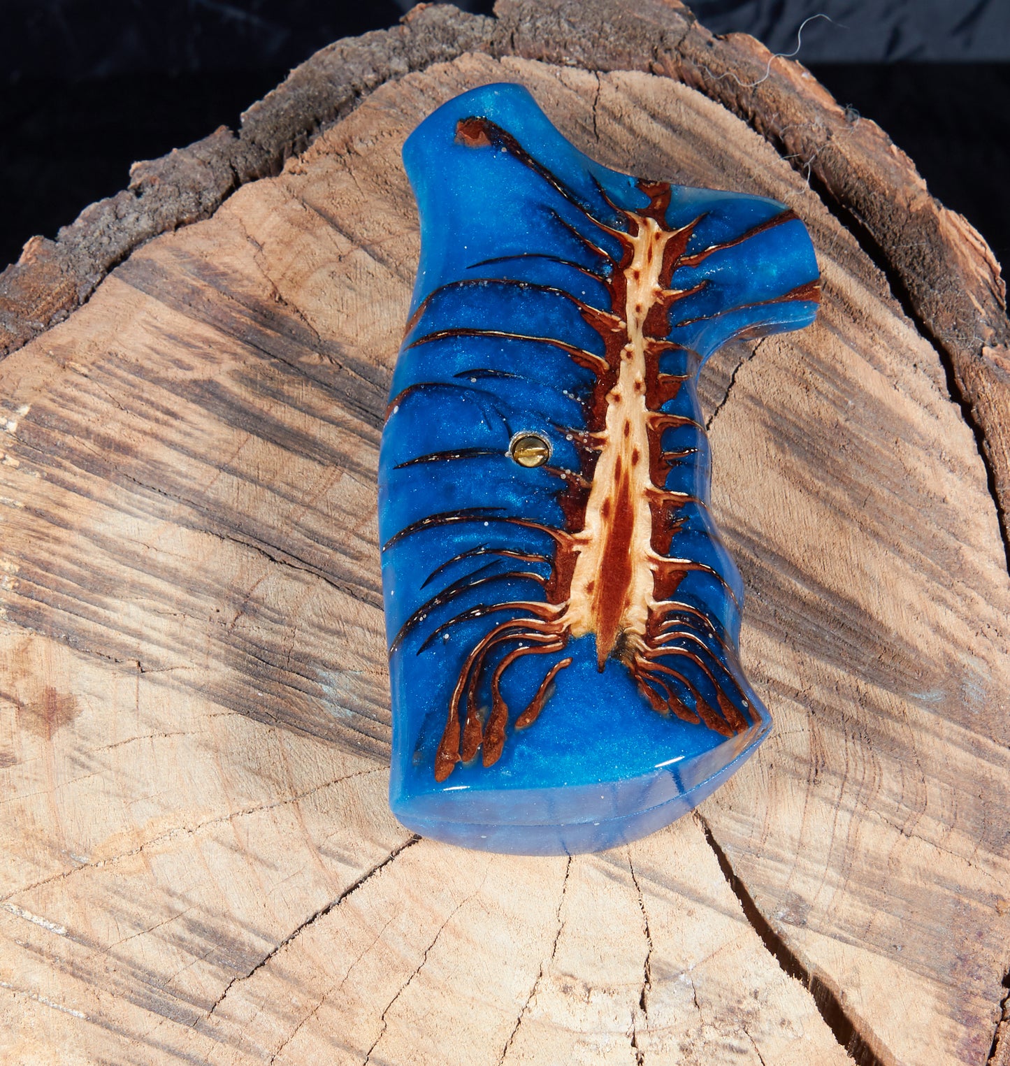 Smith & Wesson N-Frame Round Butt Grips – Pinecone & Epoxy, Lacquer Finish