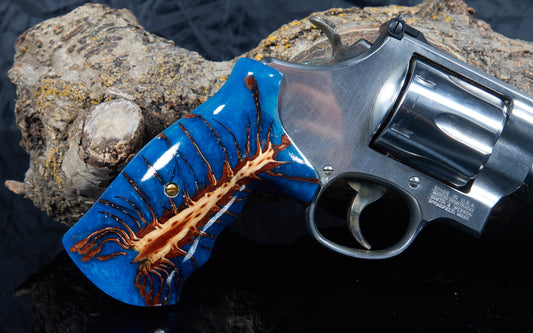 Smith & Wesson N-Frame Round Butt Grips – Pinecone & Epoxy, Lacquer Finish