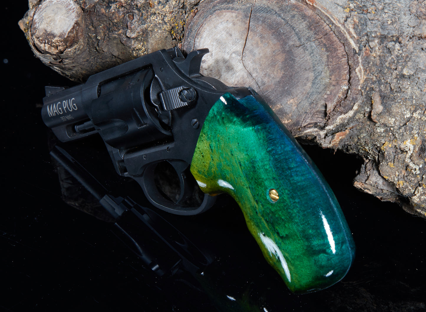 Charter Arms Revolver Grips – Birds-Eye Maple (Closed Frame, Lacquer Finish)
