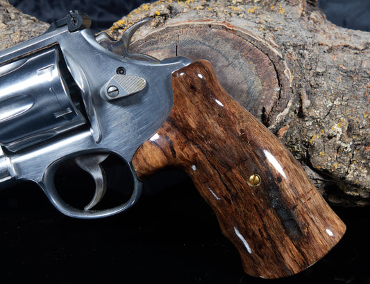 Smith & Wesson N-Frame Round-Butt Grips – Stabilized Wet-Rotted Maple Ghostly Figure | Rare Material | Precision Craftsmanship