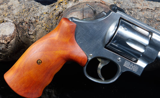 Smith & Wesson N-Frame Round Butt Grips – Exotic Hardwood, Tung Oil Finish