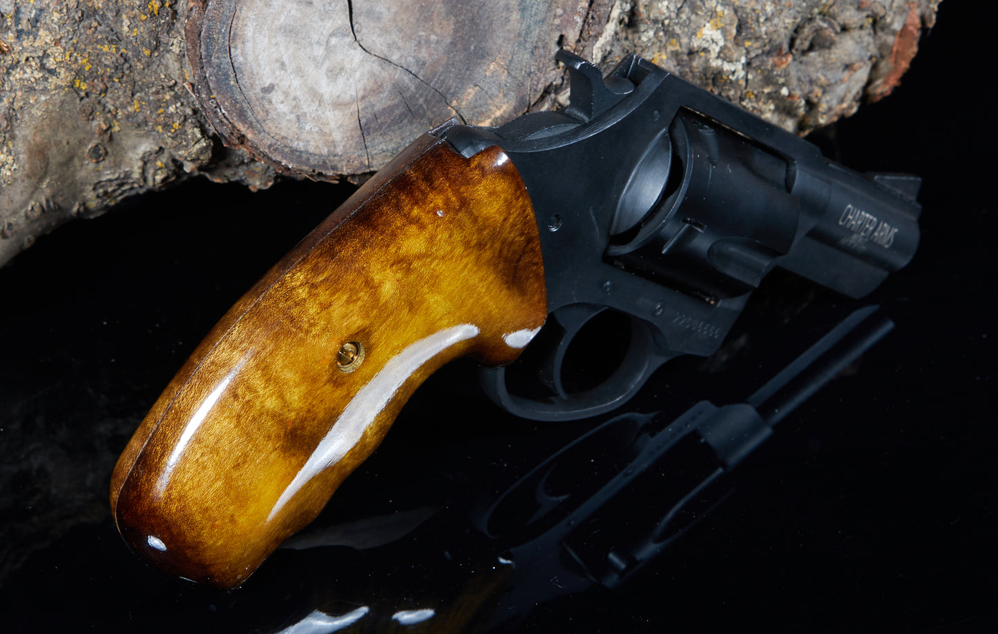 Charter Arms Revolver Grips – Curly Maple (Closed Frame, Extended Length, Lacquer Finish)