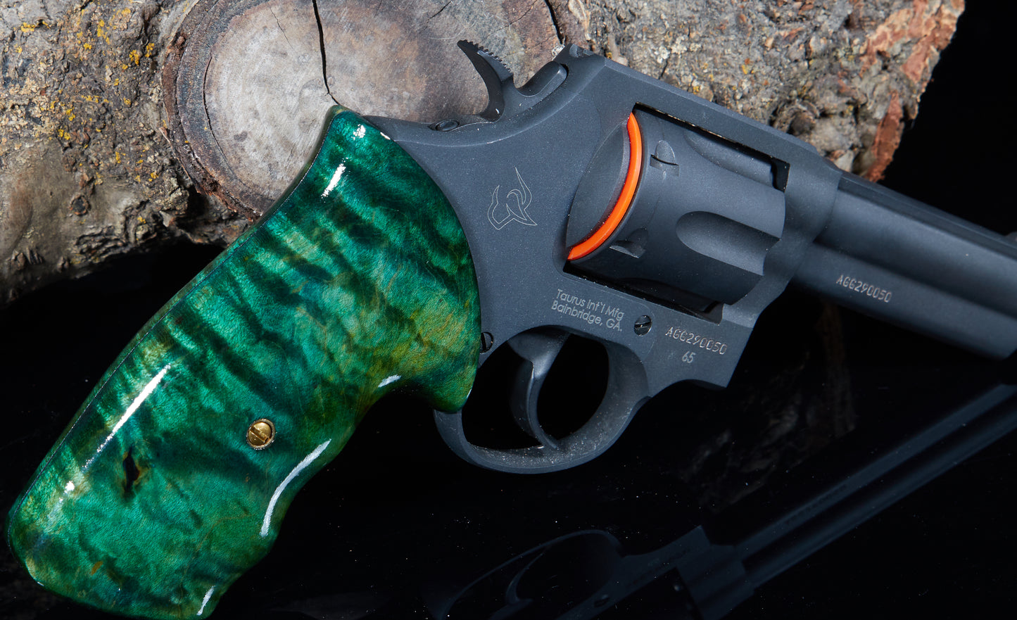 Taurus Medium Frame Revolver Grips – Curly Maple, Lacquer Finish (Square Butt)