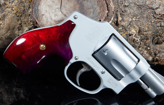 Smith & Wesson J-Frame Boot Grips – Maple, Lacquer Finish (Open Back)