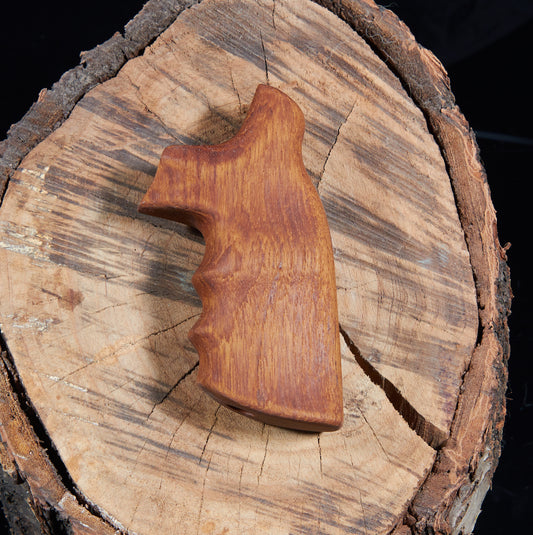 Smith & Wesson X-Frame .460 & .500 Magnum Grips – Cherry, Tung Oil Finish