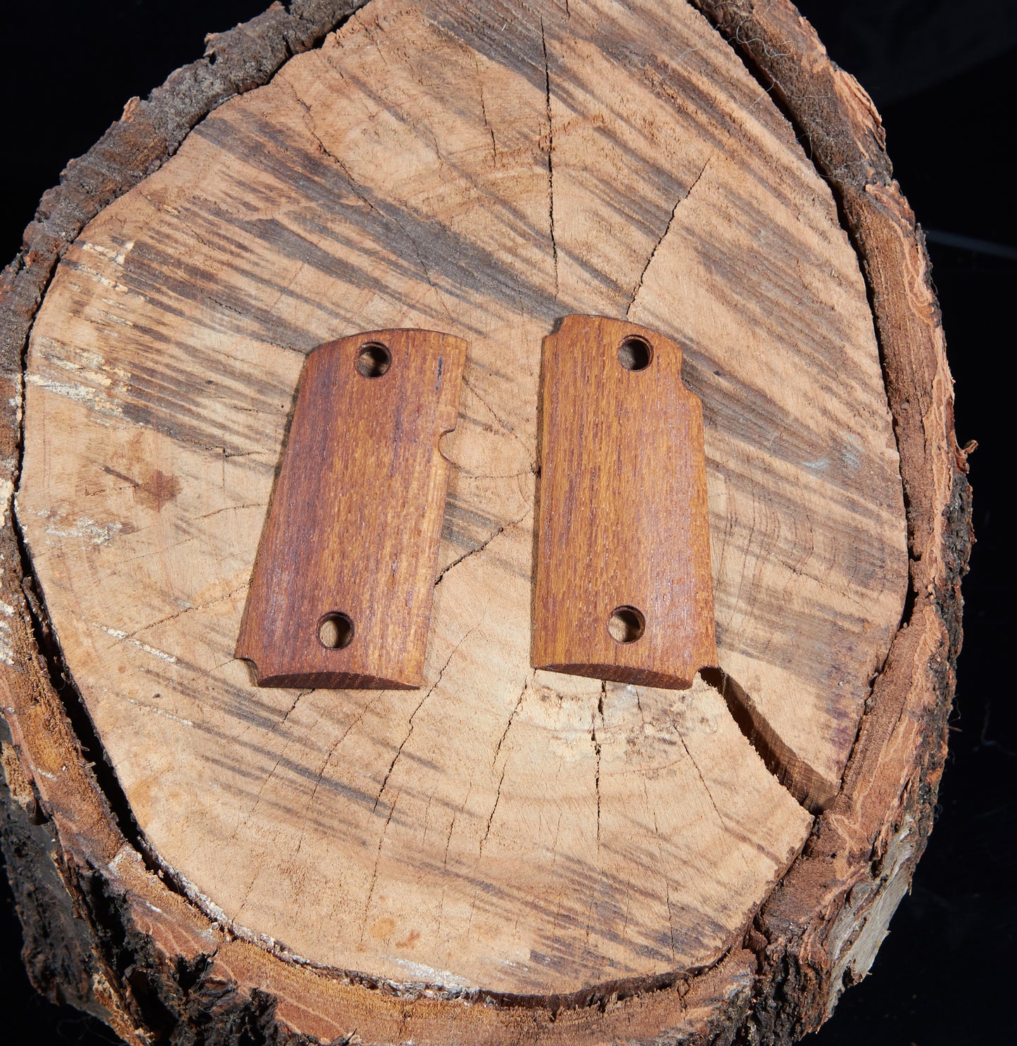 Kimber Micro 9 Grips – Walnut, Tung Oil Finish