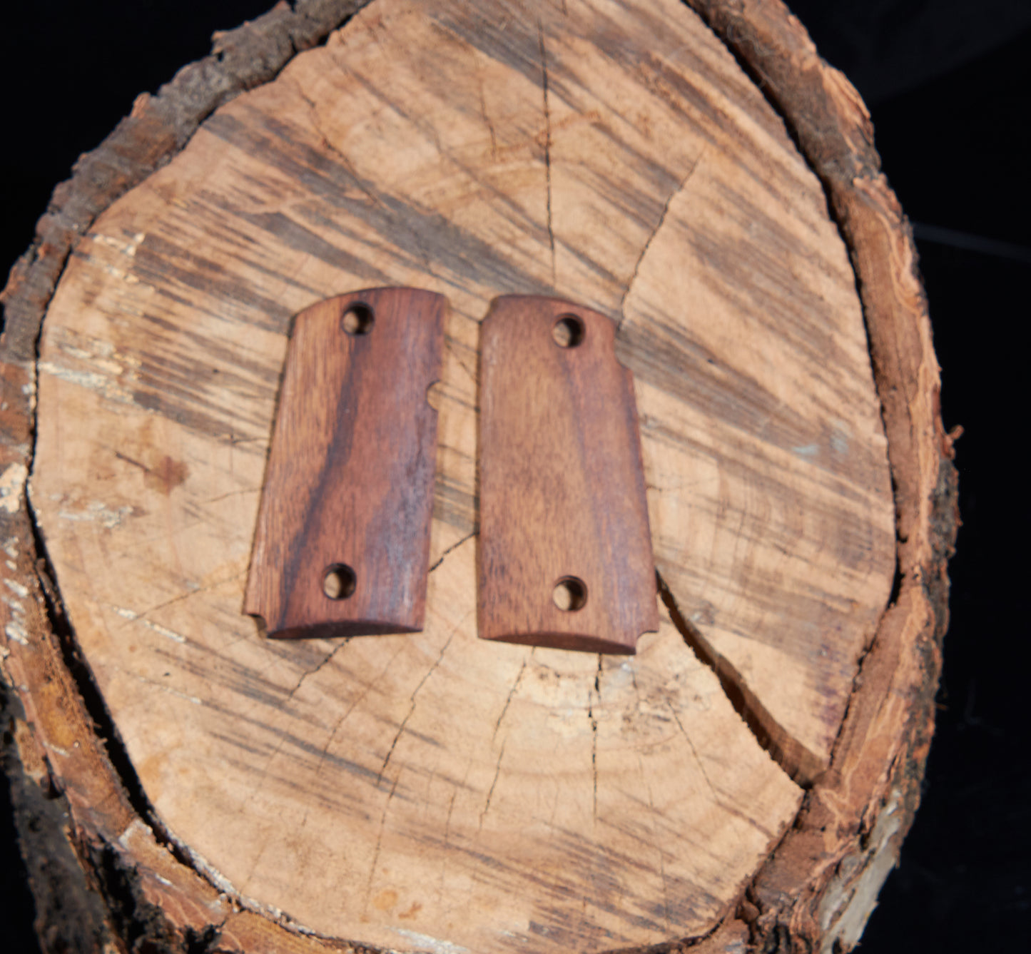 Kimber Micro 9 Grips – Walnut, Tung Oil Finish