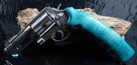 Smith & Wesson 500 Magnum Grips. X Frame. New Double Handed