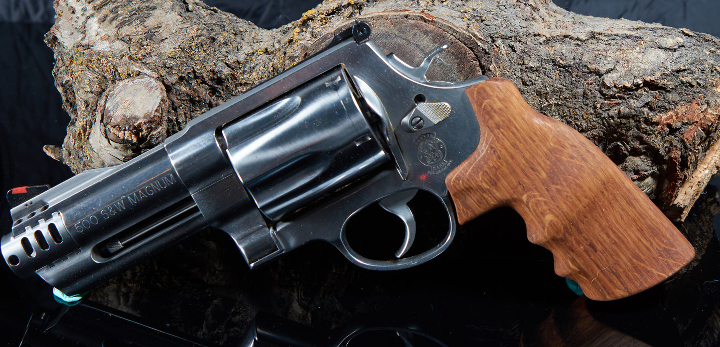 Smith & Wesson X-Frame .460 & .500 Magnum Grips – Quarter-Sawn Oak, Tung Oil Finish