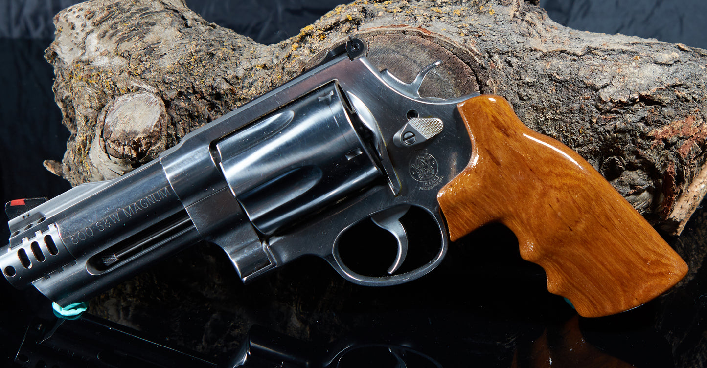 Smith & Wesson X-Frame .460 & .500 Magnum Grips – Cherry, Lacquer Finish