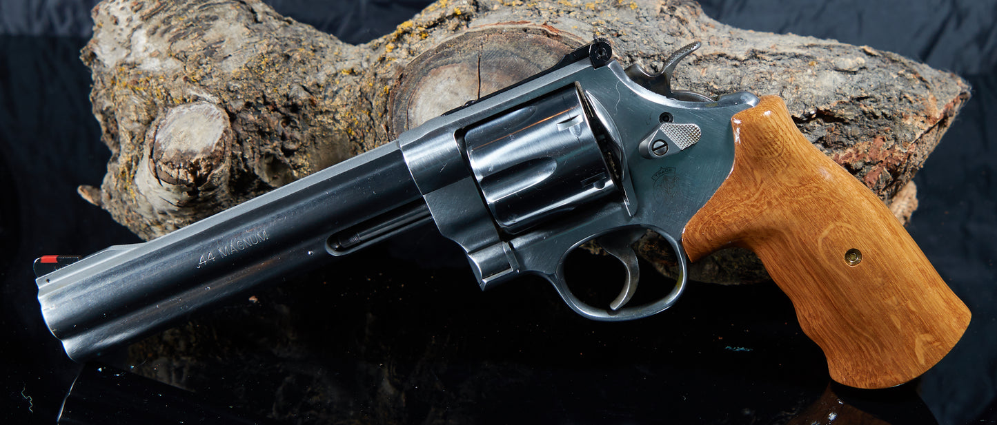 Smith & Wesson N-Frame Round Butt Grips – Quarter-Sawn Oak, Lacquer Finish